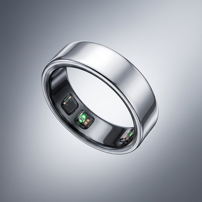 Anillo inteligente SORA en plata — acabado titanio